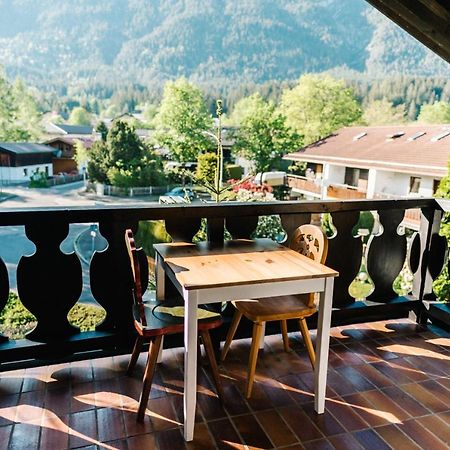 Riverside Apartment Гармиш-Партенкирхен Экстерьер фото